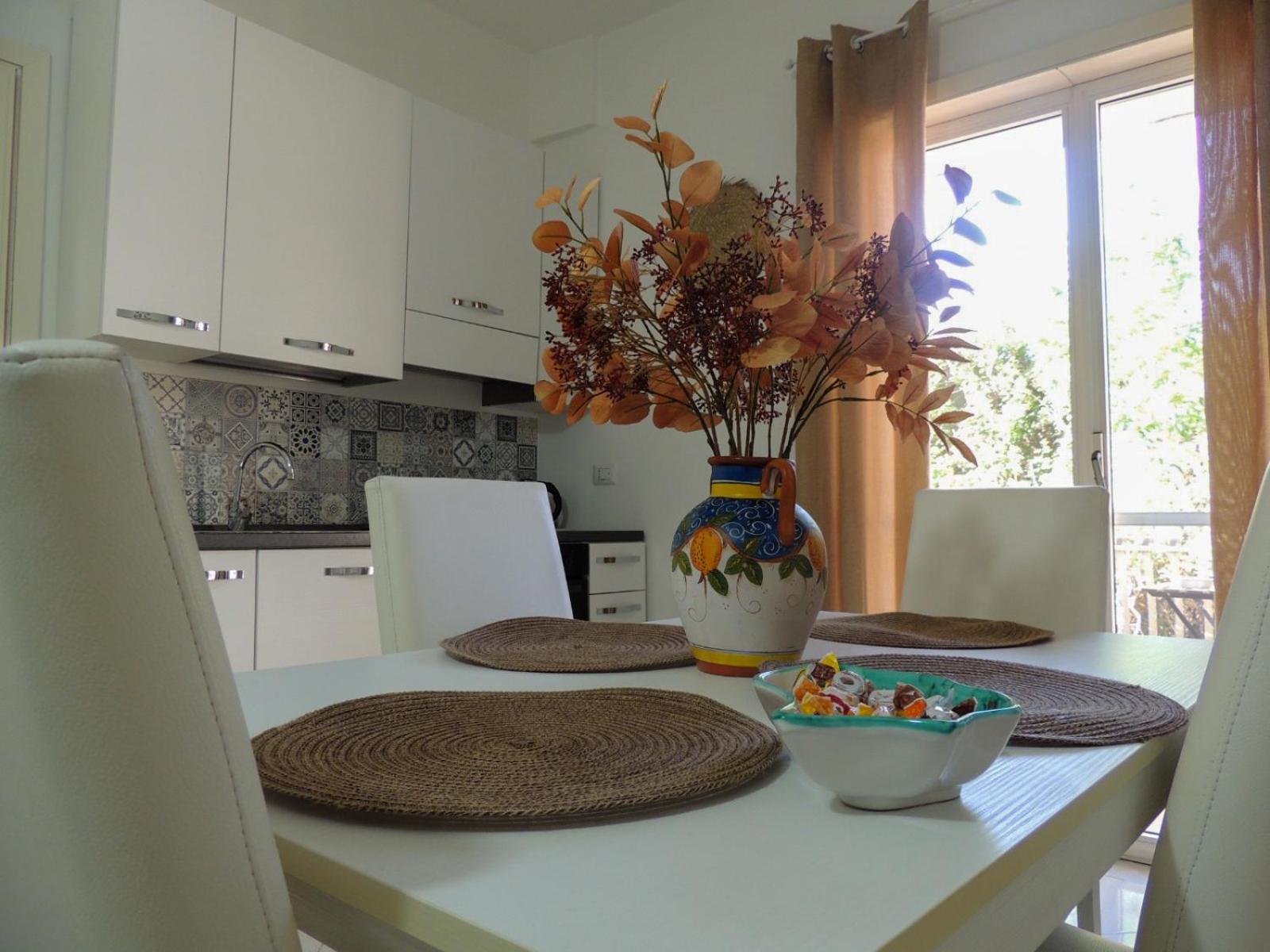 Dolphin House Apartment Помпей Екстериор снимка