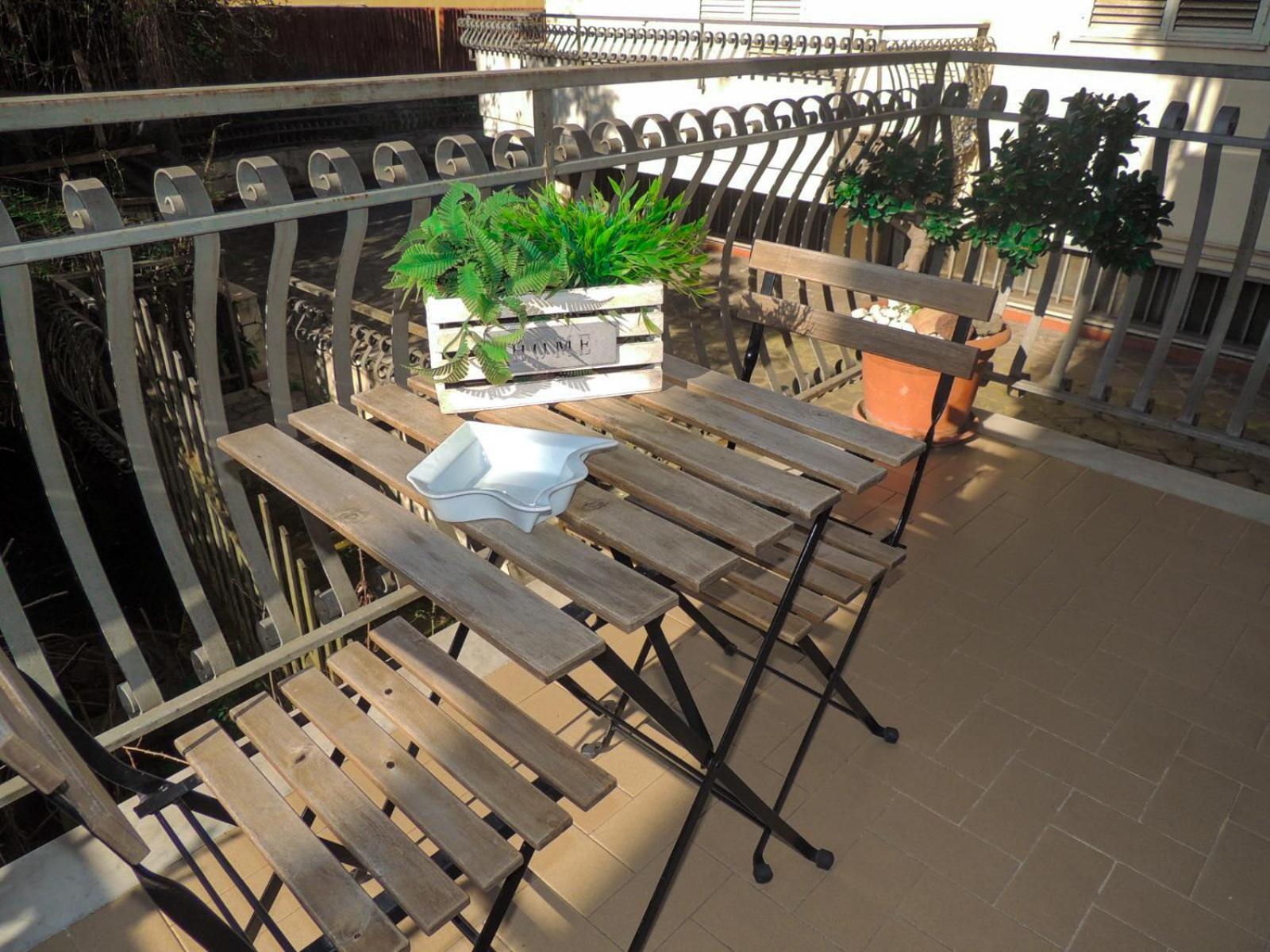 Dolphin House Apartment Помпей Екстериор снимка